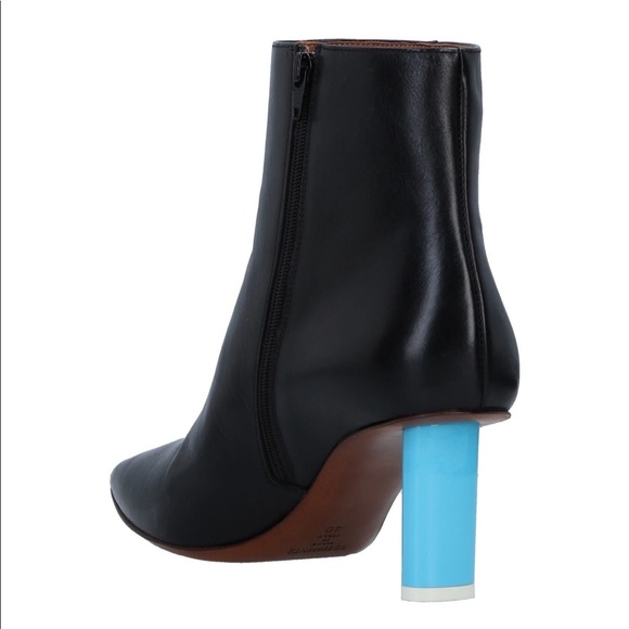 ♦️SOLD Vetements black ankle boots w blue heel sz.40 - Picture 3 of 8